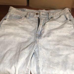 American eagle mom jeans